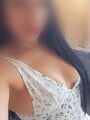 FOTOS DE LINDA COLOMBIANA DE CARA MUY LINDA; DELGADA DE CABELLO LARGO NEGRO PIEL BLANCA