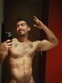 FOTOS DE CHAVO DELGADO, TATUADO, DISCRETO Y GRACIOSO. LECHE ESPERÁNDOTE
