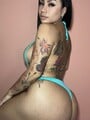 FOTOS DE SUPER CACHONDA CON VAGINA APRETADA Y SUCCIONADORA