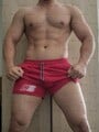 FOTOS DE UN HOMBRE EXCLUSIVO, ELEGANTE Y MAGNÉTICAMENTE IRRESISTIBLE