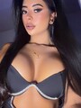 FOTOS DE HERMOSA MODELO CALIENTE COMPLACIENTE Y DIVERTIDA BRINDO ORAL AL NATURAL Y BESOS