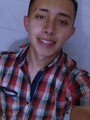 FOTOS DE JOVEN COMPLACIENTE DISPUESTO A HACERTE EXPERIMENTAR NUEVAS SENSACIONES