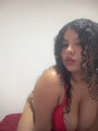 FOTOS DE MUY CALIENTE TETONA Y COMPLACIENTE CHICA CRESPA PARA TI
