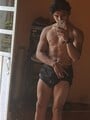 FOTOS DE GIGOLO EXCLUSIVO PARA DAMAS EXIGENTES Y PAREJAS