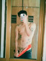 FOTOS DE BRIAN TU CHICO VERSÁTIL, AQUÍ AGUANTADOR Y VERGON DISPUESTO A COMPLACERTE