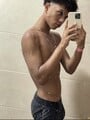 FOTOS DE NICK,19 AÑOS , VERSATIL , MORENO, ATLÉTICO , MENTE ABIERTA