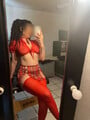 FOTOS DE LILI BLANCA PIEL SUAVE,UNA ROKERITA HERMOSA DE CABELLO NEGRO,AMOROSA SIEMPRE