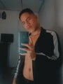 FOTOS DE SEBASTIAN VENEZOLANO PASIVO NUEVO POR LA CIUDAD,TRAGON Y COMPLACIENTE