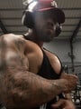 FOTOS DE KEVIN: CUERPO ATLÉTICO Y DOTADO PLACER SIN LÍMITES