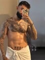 FOTOS DE MACHO DOTADO EXCLUSIVO DISCRETO DISPUESTO A COMPLACERTE TODAS TUS FANTASÍAS