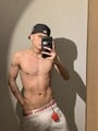FOTOS DE JOVEN VARONIL CON BUENA VIBRA Y MENTE ABIERTA A LO QUE QUIERAS