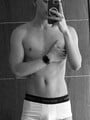 FOTOS DE EXPERIENCIA EXCLUSIVA CON CHICO JOVEN Y ATRACTIVO
