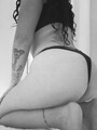 FOTOS DE RICA MORENITA CON UNA COLITA CREMOSA CON MUCHAS GANAS DE QUE LA LLENEN DE LECHE