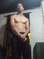 FOTOS DE CHICO JOVEN VENEZOLANO ALTO Y BIEN DOTADO COMPLACIENTE