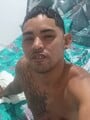FOTOS DE ME LLAMO ROBERT SOY UN FLACO ALTO DISPONIBLE