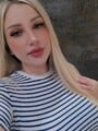 FOTOS DE RUBIA CON MUCHAS GANAS DE DIVERTIRSE FOTOS REALES !!