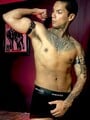 FOTOS DE MACHO DOMINANTE . 185 CM DE ALTURA ,TATUADO Y MORBOSO