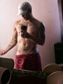 FOTOS DE JOVEN DISPUESTO PARA HACERTE UN MASAJE Y PASARLA BIEN UN RATO!