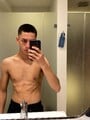 FOTOS DE JOHN ATLÉTICO 1.78 DISCRETO Y ADAPTADO A CUALQUIER DINÁMICA