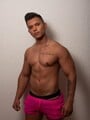 FOTOS DE DANIEL MACHO GUAPO MORENO DOTADO CON VERGA CURVA COMPLACIENTE VARONIL SERIO