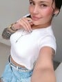 FOTOS DE BONITA Y EXTROVERTIDA CHICA PREPAGO COMPLACIENTE DISPONIBLE PARA TI