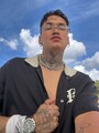 FOTOS DE JOVEN TATUADO ARRECHO, COMPLACIENTE Y DISPONIBLE