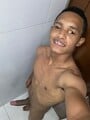 FOTOS DE VOLVÍ, ANDRES JOVEN UNIVERSITARIO, PRESTO A SATISFACERTE