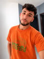 FOTOS DE CHICO VERSÁTIL JOVEN, ATENTO Y CON MANOS EXPERTAS EN MASAJES