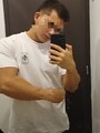 FOTOS DE CHICO ATLÉTICO , DOTADO Y DISCRETO CON SOLO MUJERES