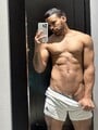 FOTOS DE CHICO VERSÁTIL CON GRAN TRASERO ,DIVERTIDO , MORBOSO ,PERVERTIDO Y CALIENTE