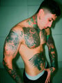 FOTOS DE MYKE UN COLOMBIANO TATUADO POR POCOS DIAS