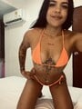 FOTOS DE UNA LINDA FLACA CON UN HERMOSO CUERPO Y RICAS NALGAS .