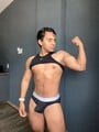 FOTOS DE 21 YEAR OLD ATHLETIC GUY WITH A THICK COCK, A ROUND, FIRM ASS, AND AN IRRESISTIB