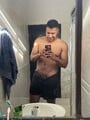 FOTOS DE MORENO ALTO SIMPÁTICO ATENTO Y COMPLACIENTE