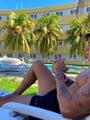 FOTOS DE CHICO DE COMPAÑÍA Y MASAJISTA ERÓTICO