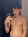 FOTOS DE CHAVO DELGADO DE 22AÑOS OFREZCO MASAJES DESDE RELAJANTES HASTA CON FINAL FELIZ.
