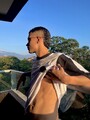 FOTOS DE JOVEN VARONIL RESERVADO DE LA CIUDAD DE MEDELLÍN