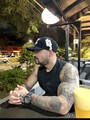 FOTOS DE MACHO VELLUDO TATUADO VARONIL VERGON COMPLACIENTE