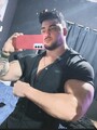 FOTOS DE CUBANO BIEN DOTADO 100% REAL LÁMAME Y PASEMOS UN RATO AGRADABLE