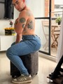 FOTOS DE HOLA! PASIVO ATLÉTICO CON UN CULO GRANDE A TU DISPOSICIÓN