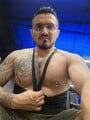 FOTOS DE UN MACHO ACTIVO. FETICHISTA Y DOMINANTE.
