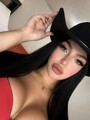 FOTOS DE DELICADA, FEMENINA Y LLENA DE PASIÓN POR CONSENTIRTE.