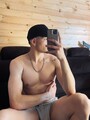 FOTOS DE JOVEN BLANCO VERGON ARRECHO , DISPONIBLE PARA PASARLA RICO