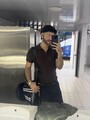 FOTOS DE JOVEN ATRACTIVO, EDUCADO Y DE EXCELENTE PRESENTACIÓN.