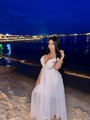 FOTOS DE LA MÁS BELLA Y FEMENINA DE LA CABELLA A LOS PIES