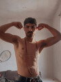 FOTOS DE JOVEN DE 23 AÑOS CON MUCHAS GANAS DE SATISFACERTE
