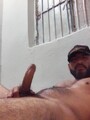 FOTOS DE HOMBRE VARONIL NUEVO EN LA CIUDAD ANDA EN BUSCA DE ACCIÓN