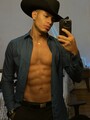 FOTOS DE ACOMPAÑANTE MASCULINO DE ALTO NIVEL,ELEGANCIA Y DISCRECIÓN.