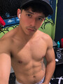 FOTOS DE TONY 25 AÑOS. ME MUEVO A VARIAS ZONAS DE LA CIUDAD
