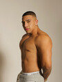 FOTOS DE MACHO ACTIVO DOMINANTE Y COMPLACIENTE DISPONIBLE 24 7.